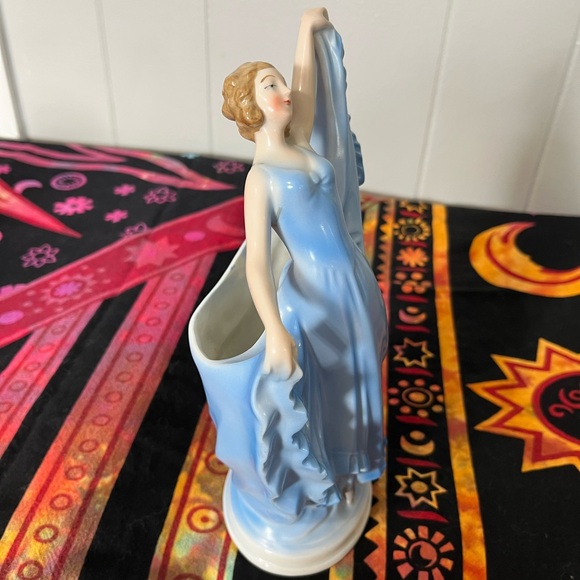 Vintage Germany Porcelain Blue Dancing Lady Woman Vase Planter - Picture 9 of 10